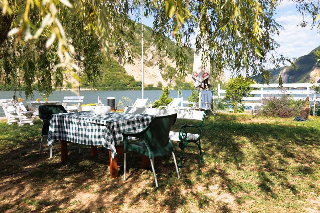 Apartman Barka Golubac Extérieur photo